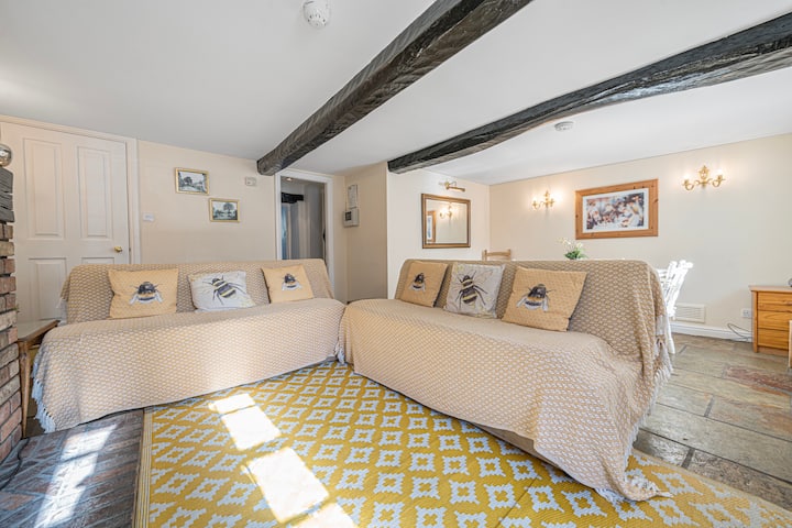 # 7 Grade Ii Listed Cosy Cottage Free Parking - Ambleside