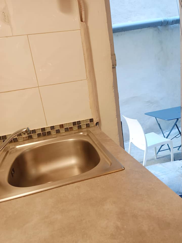 Studio, Quartier Notre-dame-du-mont, Centre Ville - ibis Marseille Centre Gare Saint Charles