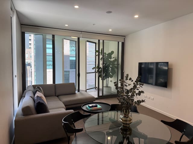 New Luxury Sydney Apartment in Iconic Building