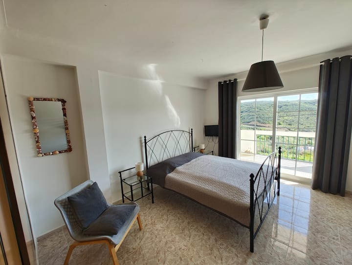 საძინებელი 3