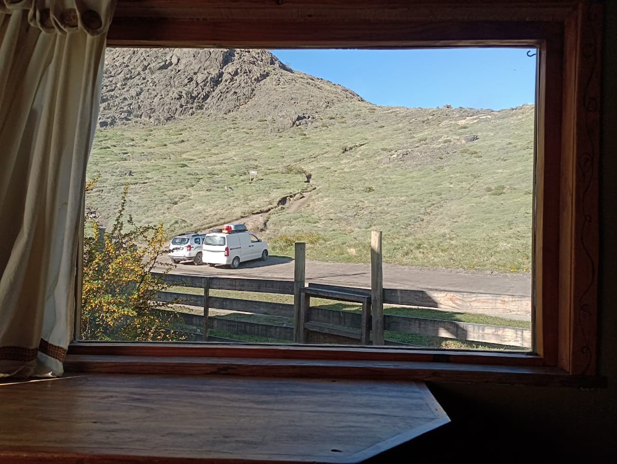 Top performing Airbnb: La Nina cabin in El Chaltén