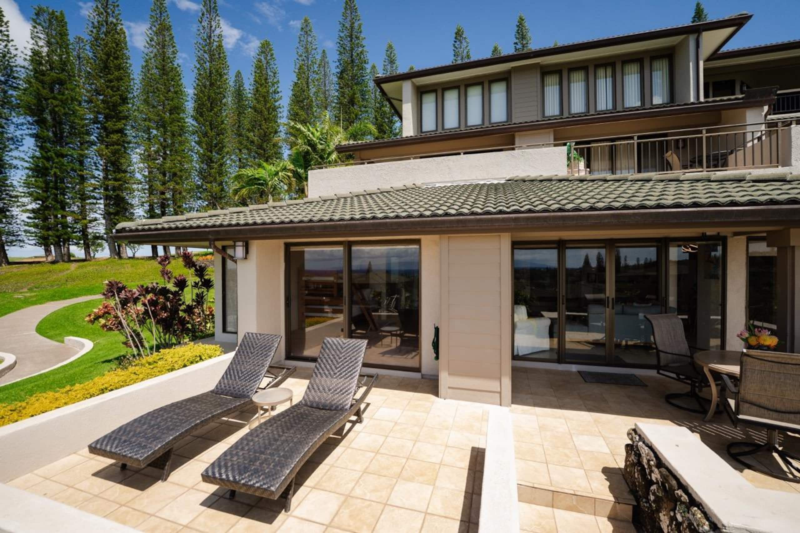 Condo in Lahaina · ★5.0 · 2 bedrooms · 3 beds · 2 baths - Image 92