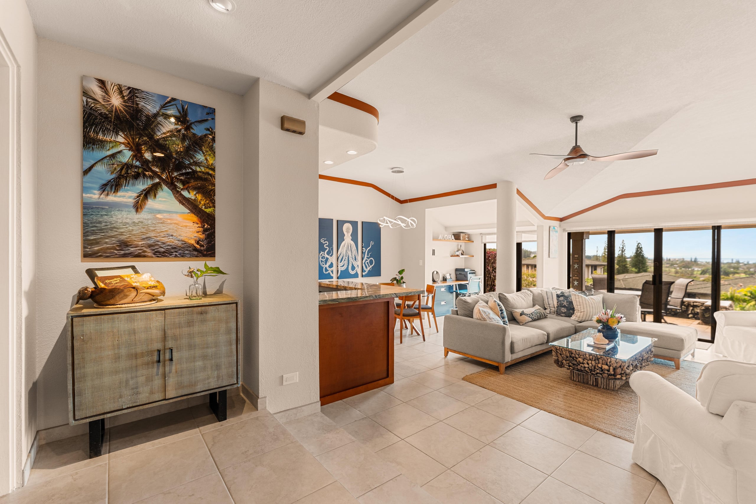 Condo in Lahaina · ★5.0 · 2 bedrooms · 3 beds · 2 baths - Image 25