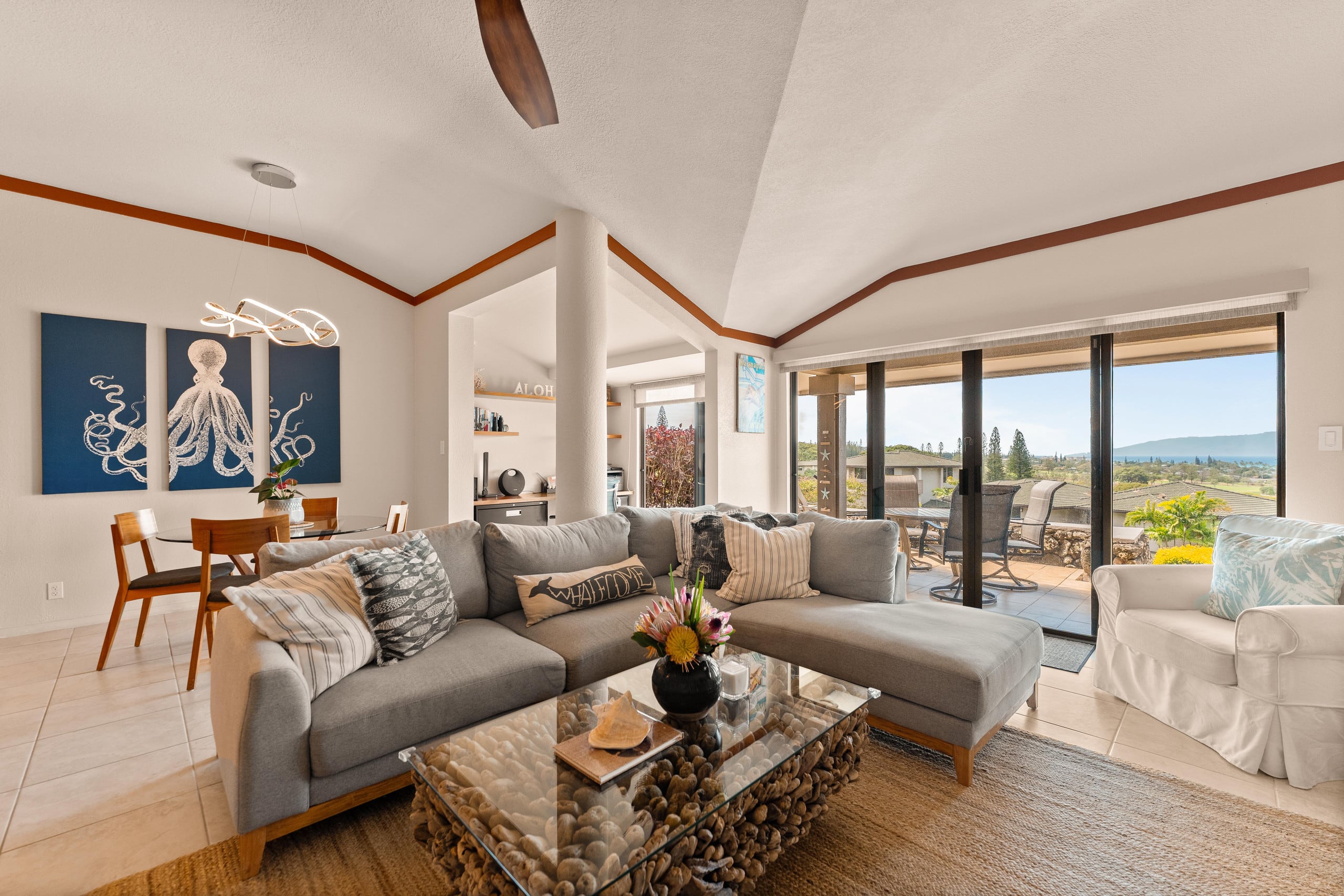 Condo in Lahaina · ★5.0 · 2 bedrooms · 3 beds · 2 baths - Image 26