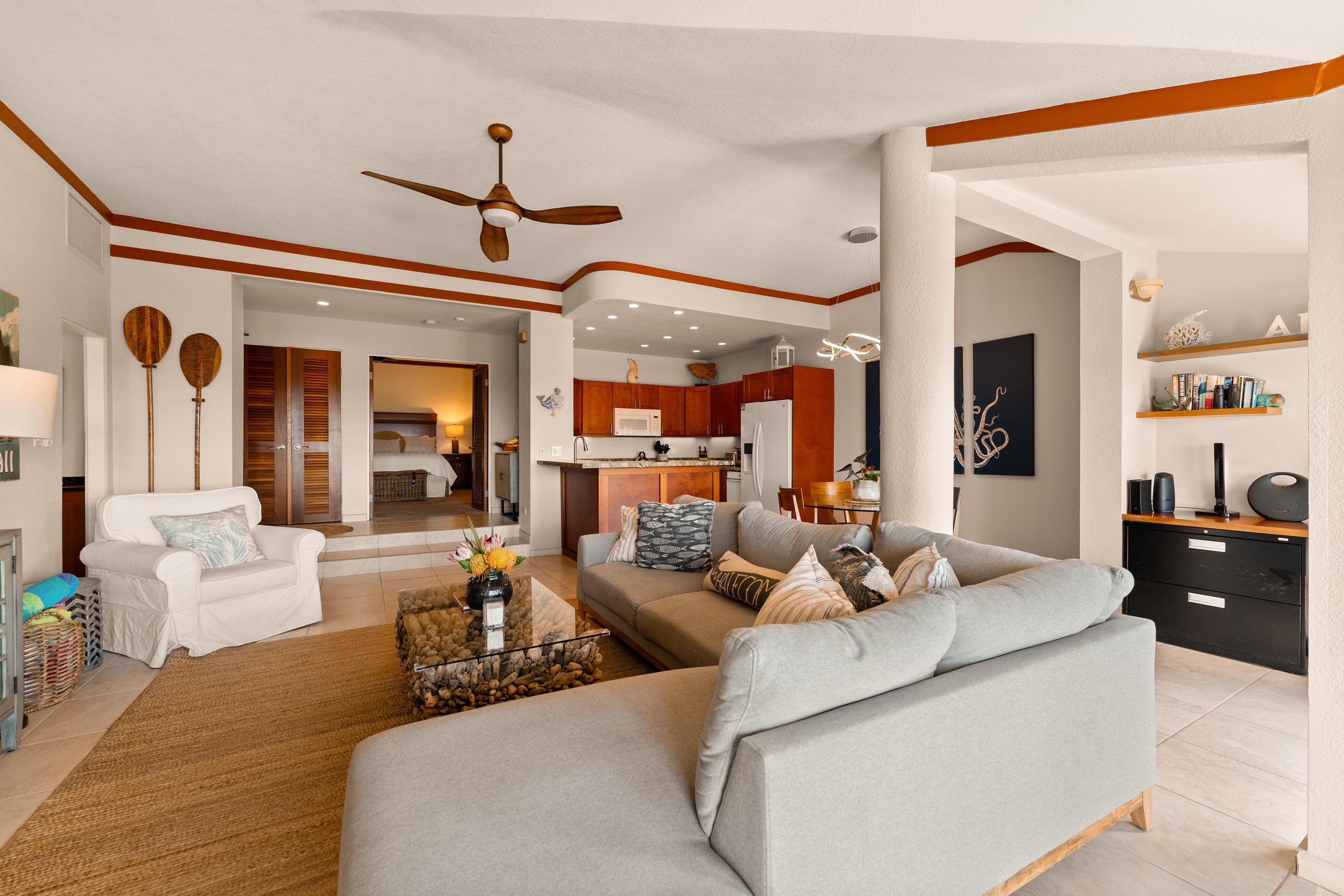 Condo in Lahaina · ★5.0 · 2 bedrooms · 3 beds · 2 baths - Image 14