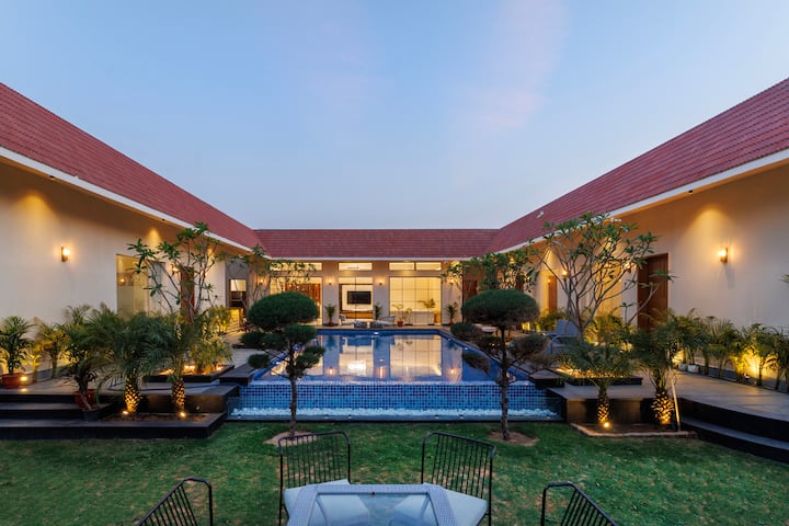 BOHO Villa