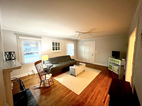 Successful Airbnb property: Cozy Cottage In The Heart Of High Point! in High Point