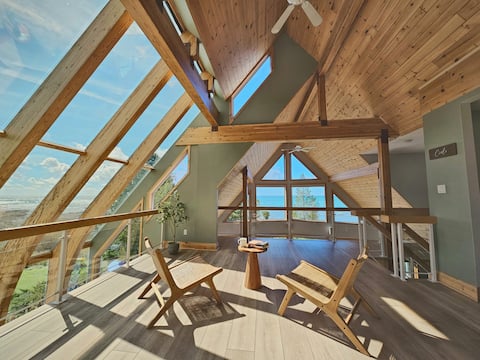 Casolena Panoramic Waterfront Cottage in Tobermory