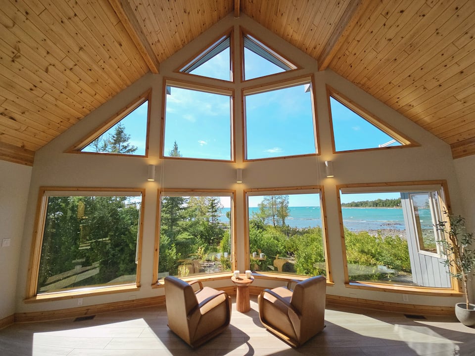 Casolena, a glass-walled lake house, Northern Bruce Peninsula, Ontario, Canada, photo 1 of 10