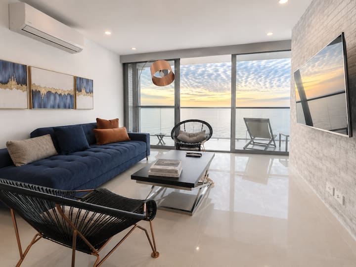 *Beachfront - Stuning Views From Luxury Apartment - Cartagena