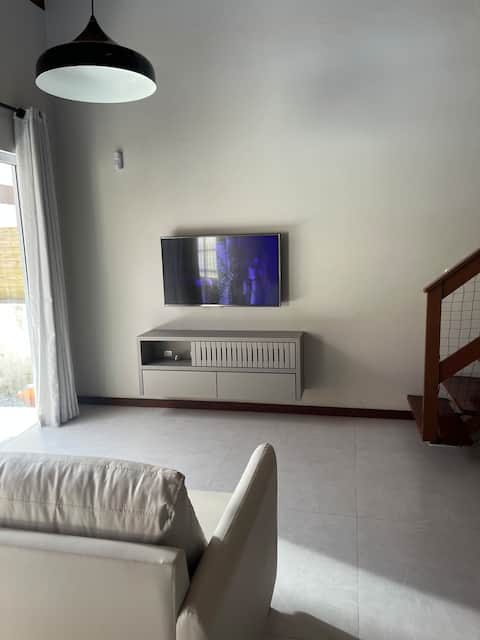 Popular Airbnb listing: A beautiful view of the sea. in Palhoça
