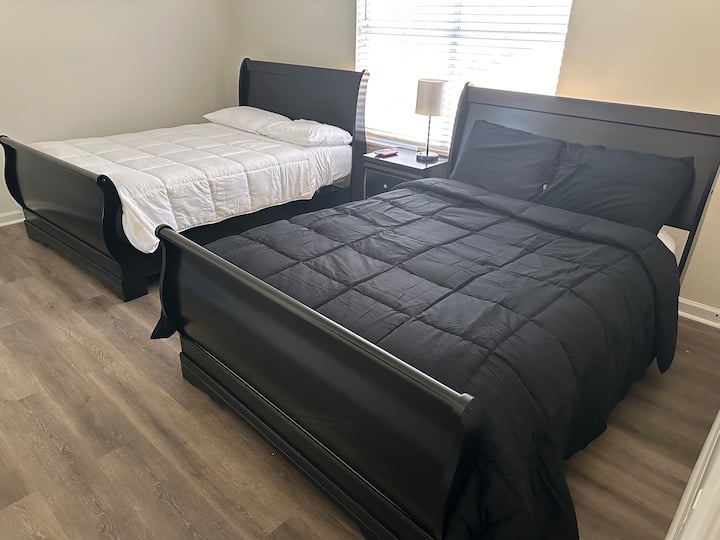 غرفة النوم 1