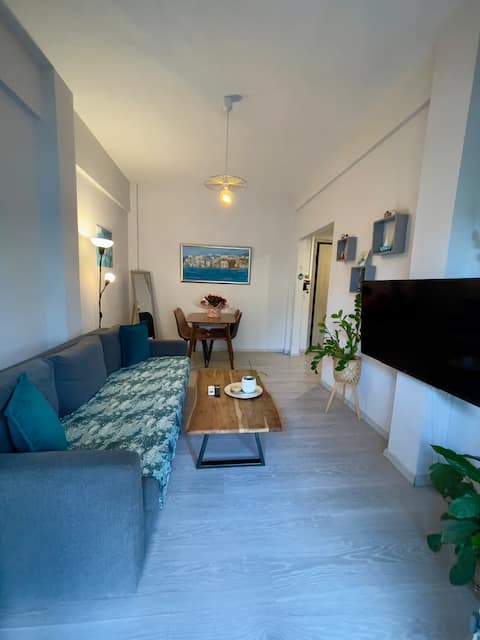 Successful Airbnb property: Modern Apartment in Center of Athens in ΑΓΙΟΣ ΘΩΜΑΣ