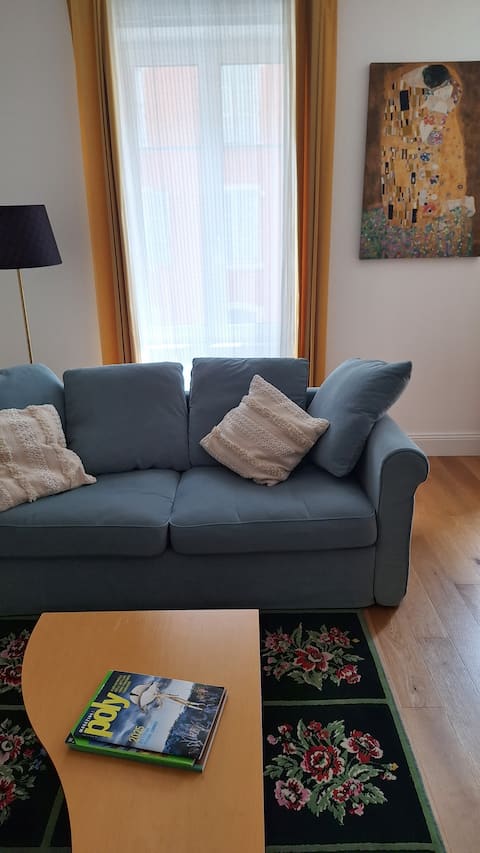 Top Airbnb: Le Jardin d'Edel 2/6 people near the city center à Orangerie Conseil Des Xv