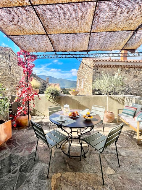 Maison Elora avec spa, au pied des Gorges d'Héric