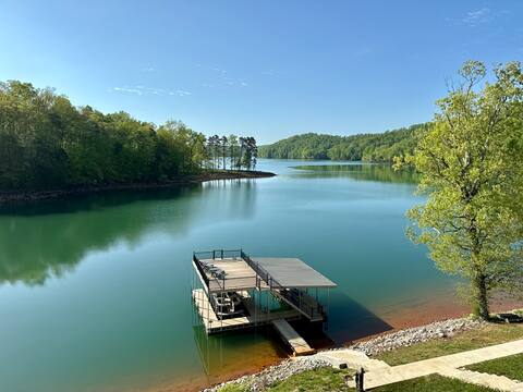Stunning Lake Views w/Dock on Norris Lake