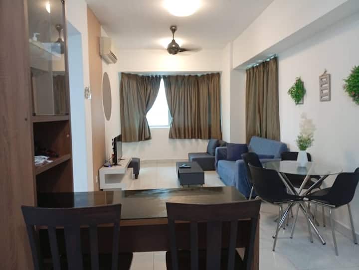 Cozy Homestay At Main Place - Shah Alam