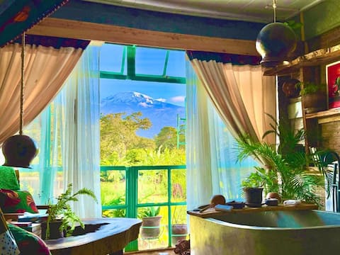 First Floor Cottage 1,2,3- Mt Kili360 View Cottage