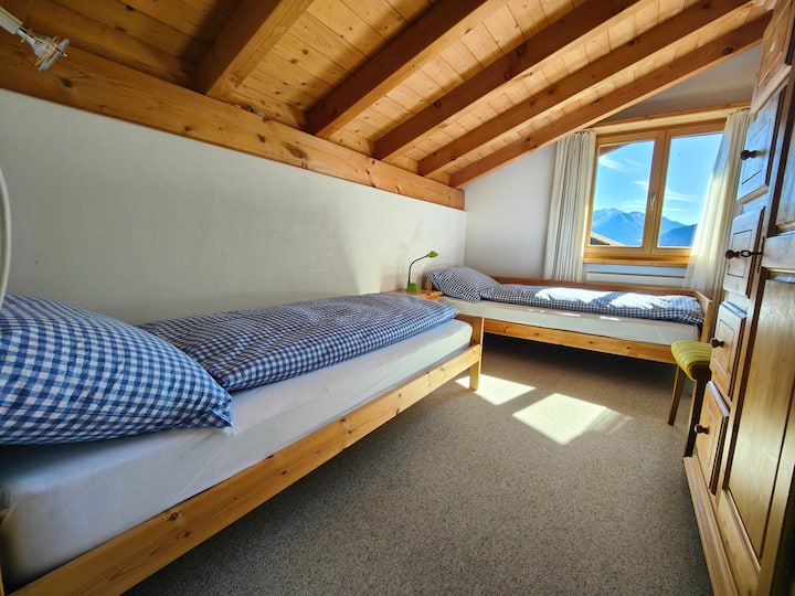 غرفة النوم 1