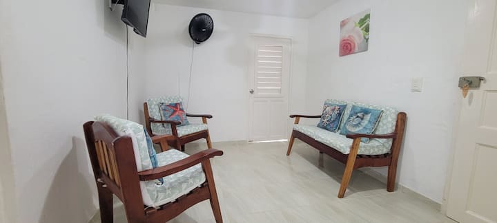Alojamiento De Santy & Chabela Playa Guardalavaca - Cuba
