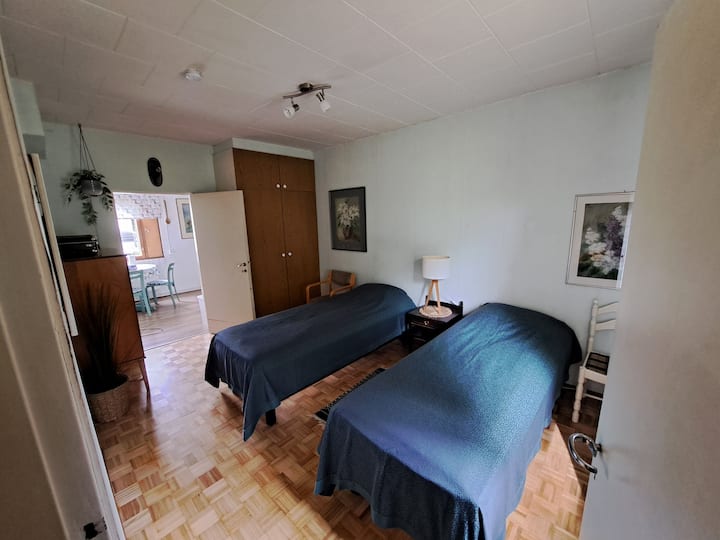 غرفة النوم 1