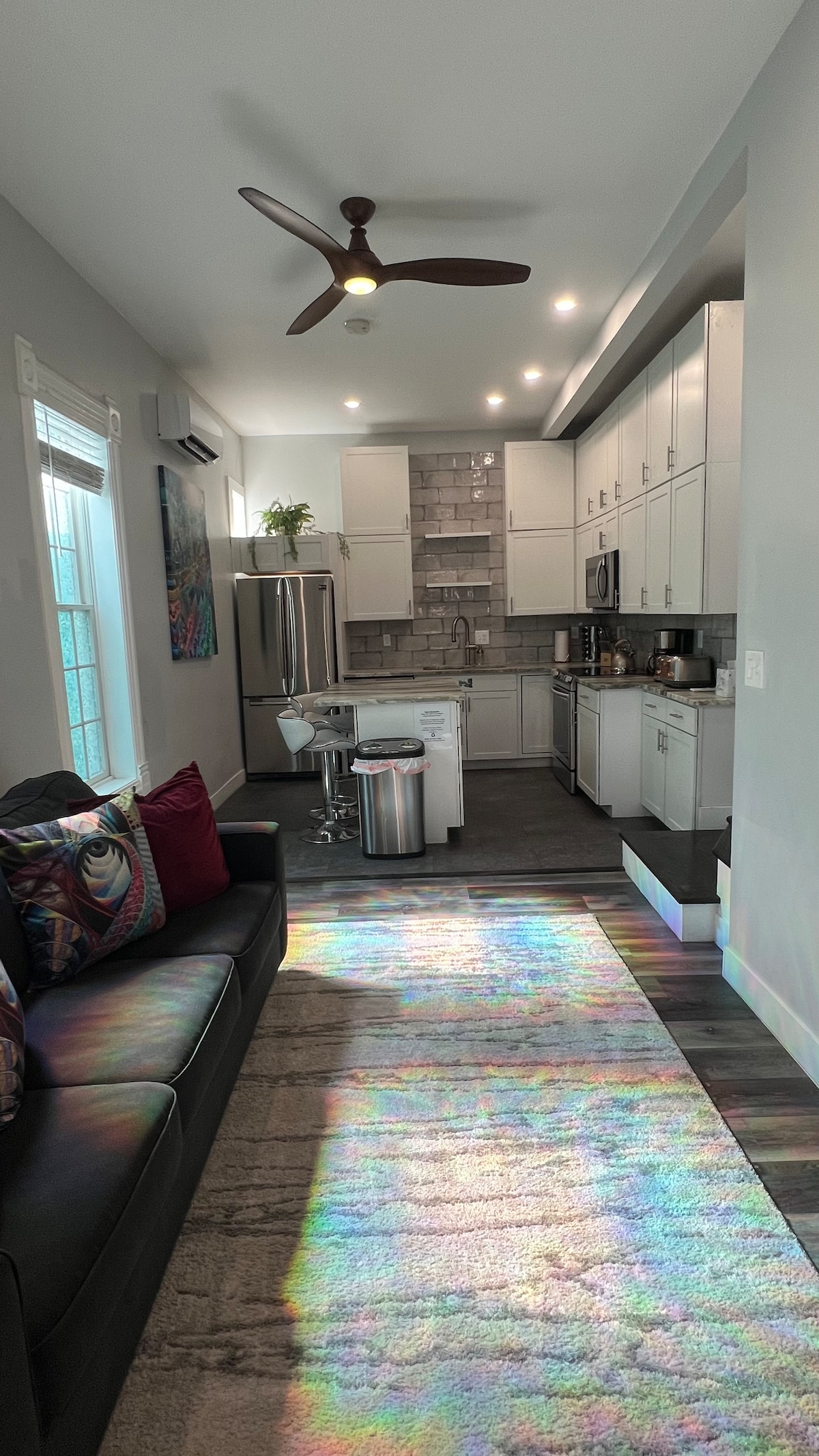 LED TV and pullout sofa on main level