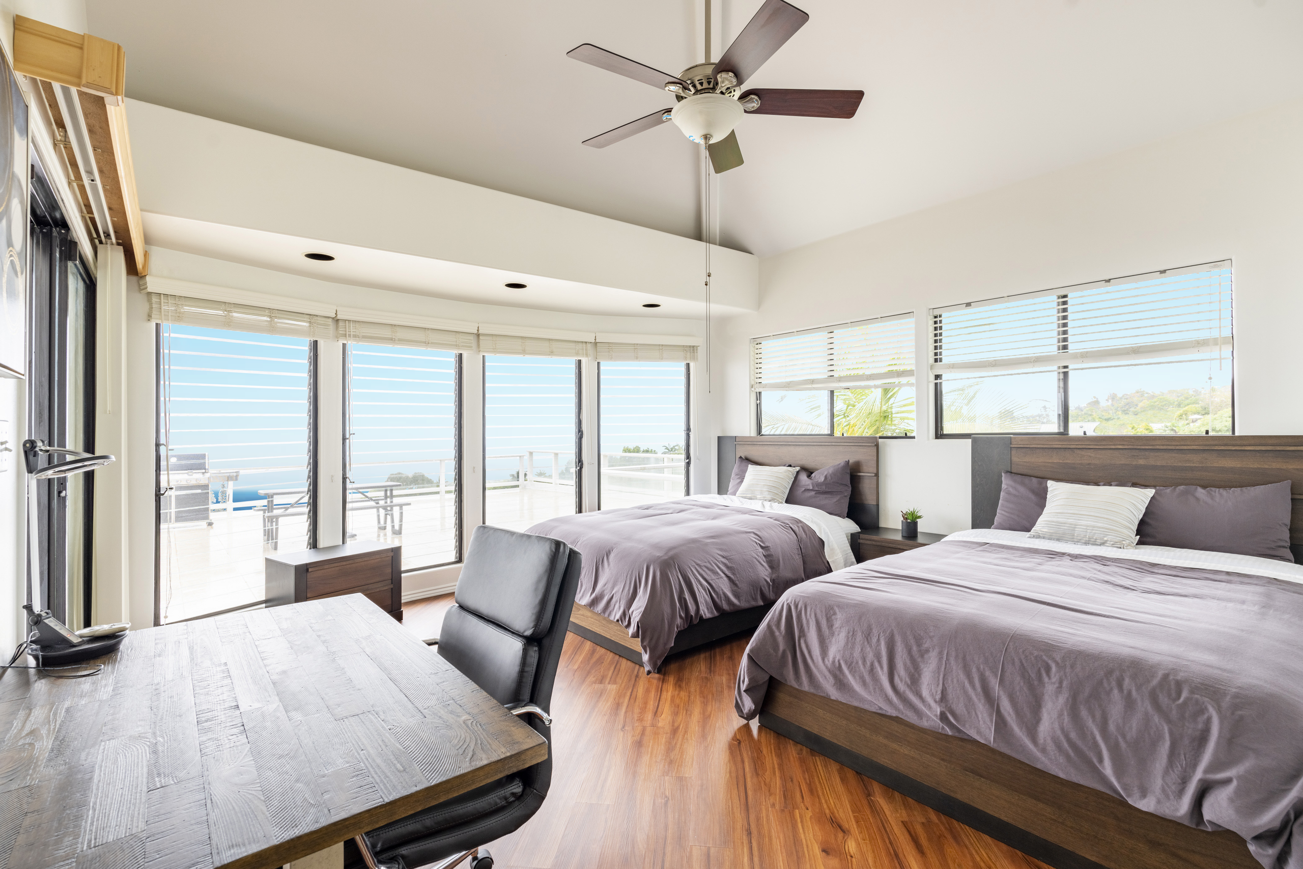 Oceanview High End Luxury Villa with Pool & Spa - Photo 21