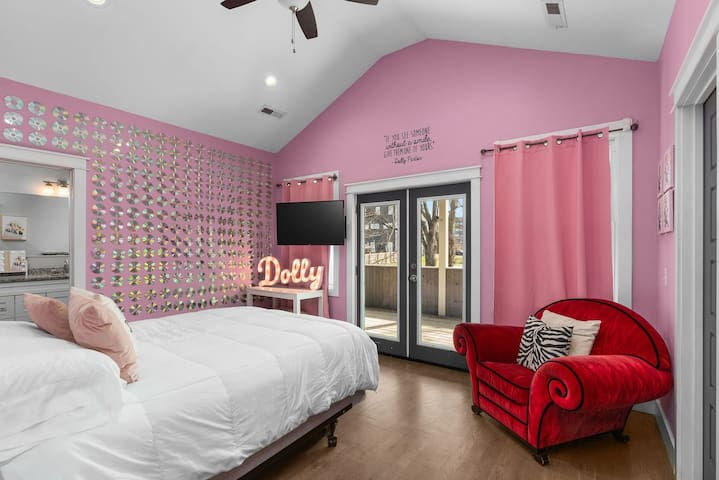 Nashville’s Original Bachelorette House