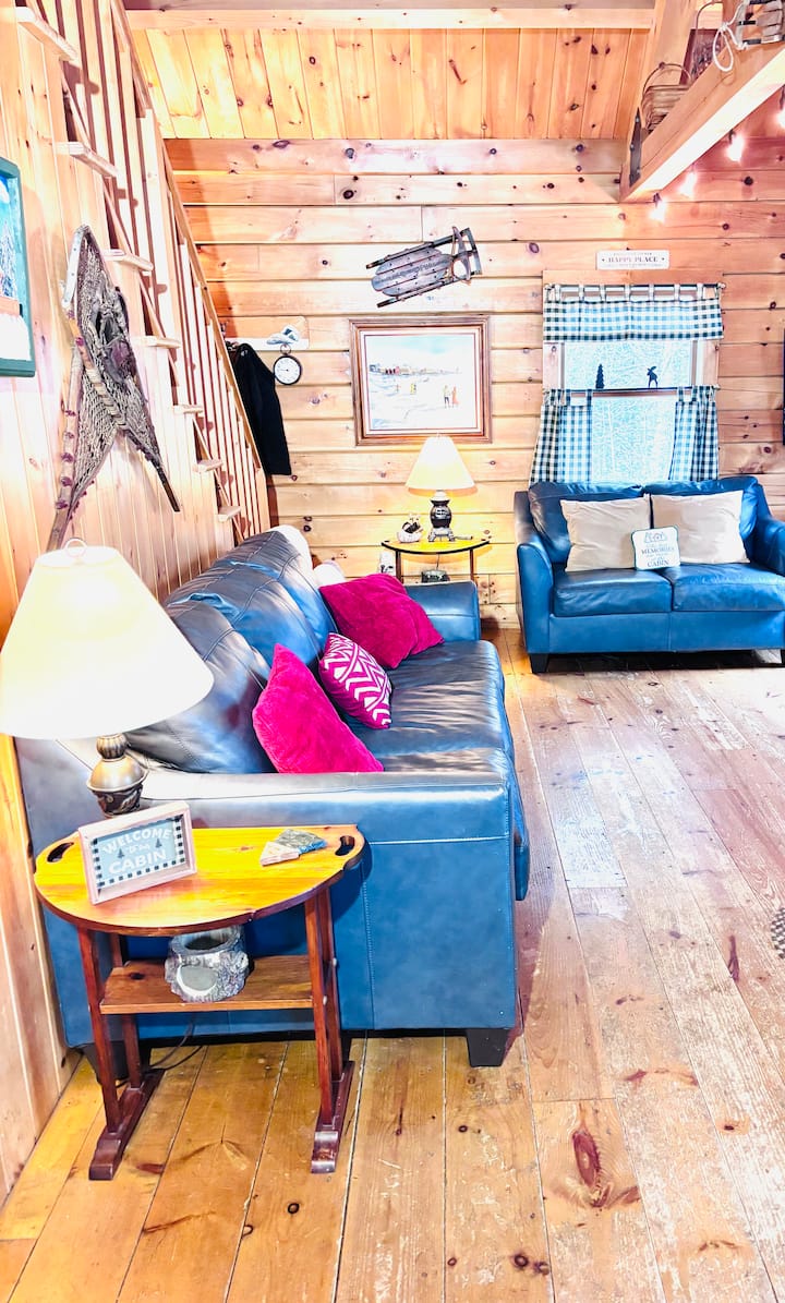 Cozy Log Cabin In The White Mountains Of Jefferson - Santa's Village, Jefferson