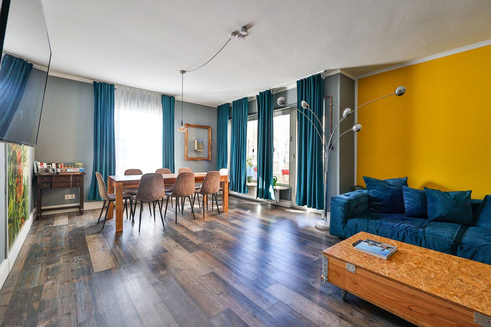 Design Apartment - Main Train Station