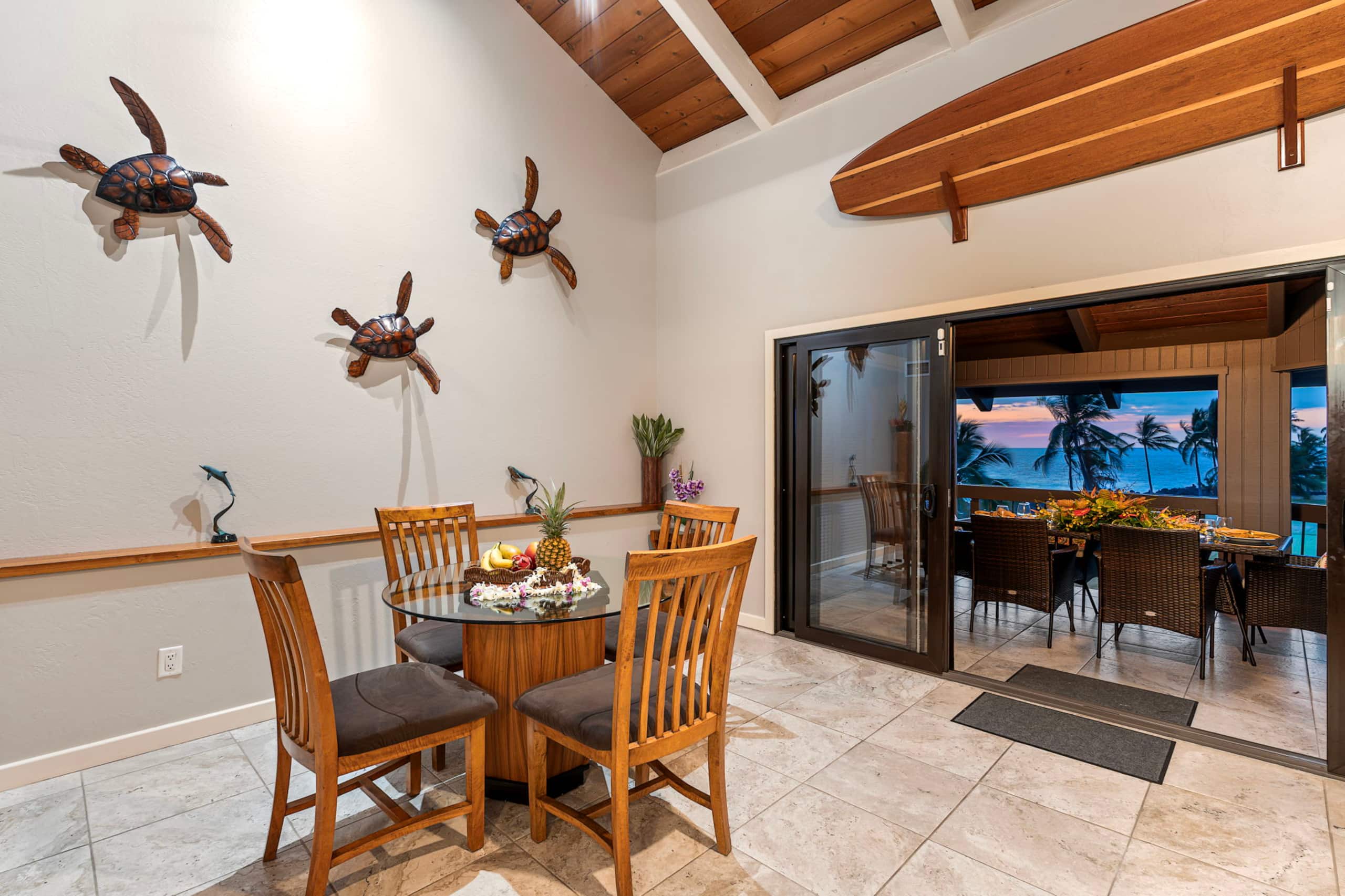 Condo in Kailua-Kona · ★4.82 · 3 bedrooms · 4 beds · 2 baths - Image 18