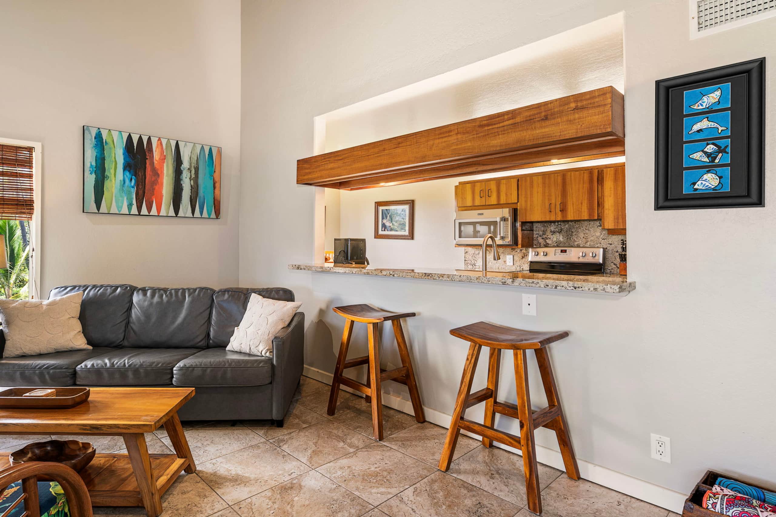 Condo in Kailua-Kona · ★4.82 · 3 bedrooms · 4 beds · 2 baths - Image 9