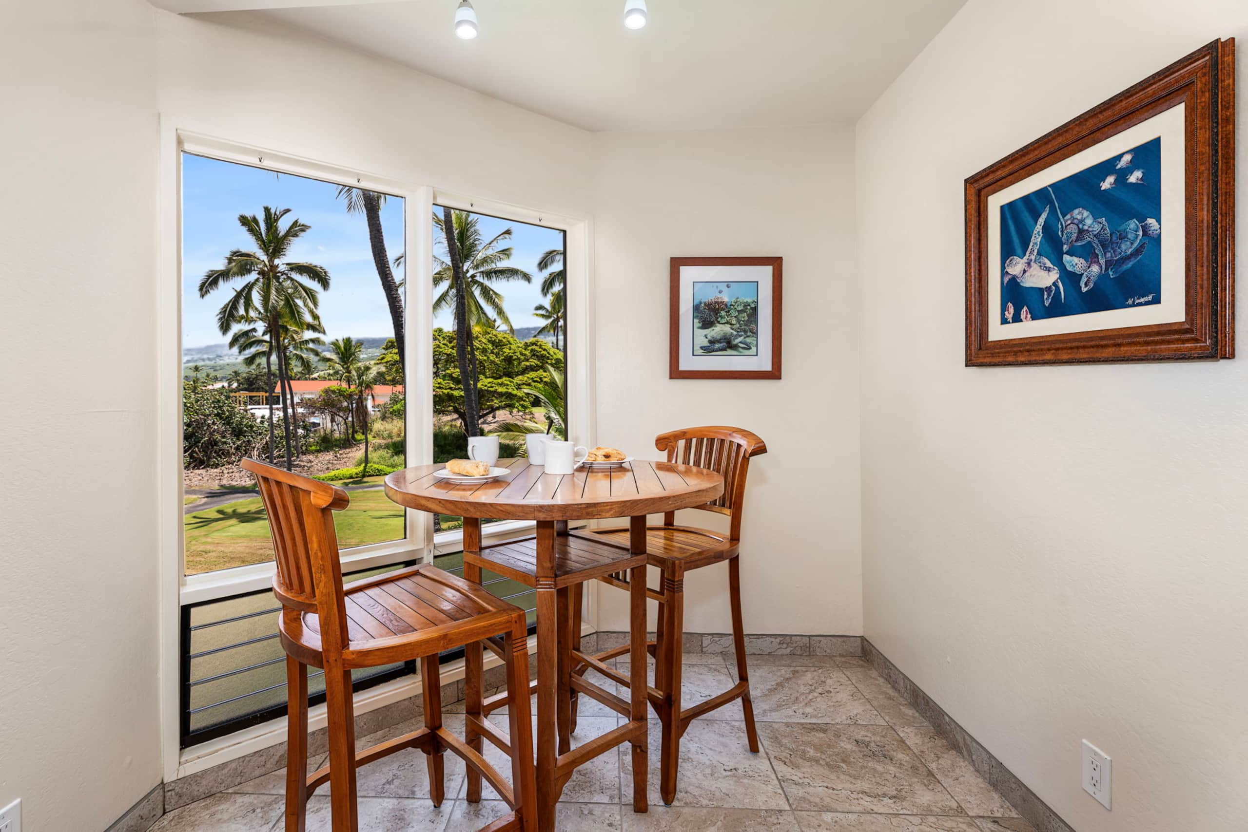 Condo in Kailua-Kona · ★4.82 · 3 bedrooms · 4 beds · 2 baths - Image 13
