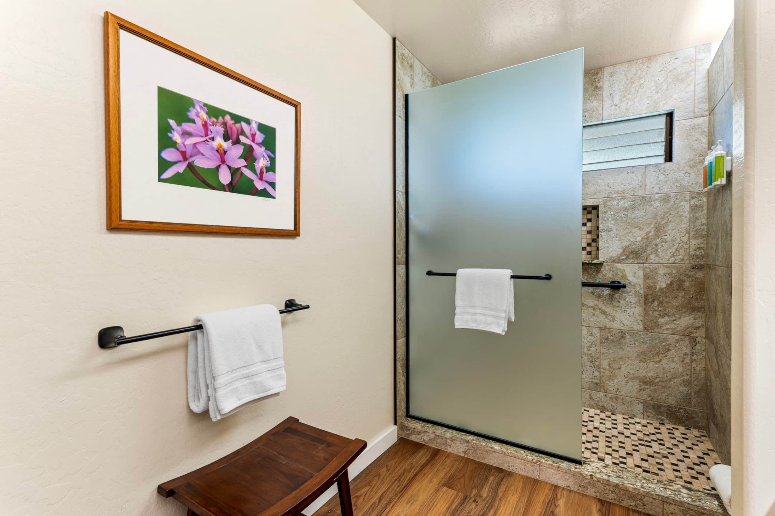 Condo in Kailua-Kona · ★4.82 · 3 bedrooms · 4 beds · 2 baths - Image 38