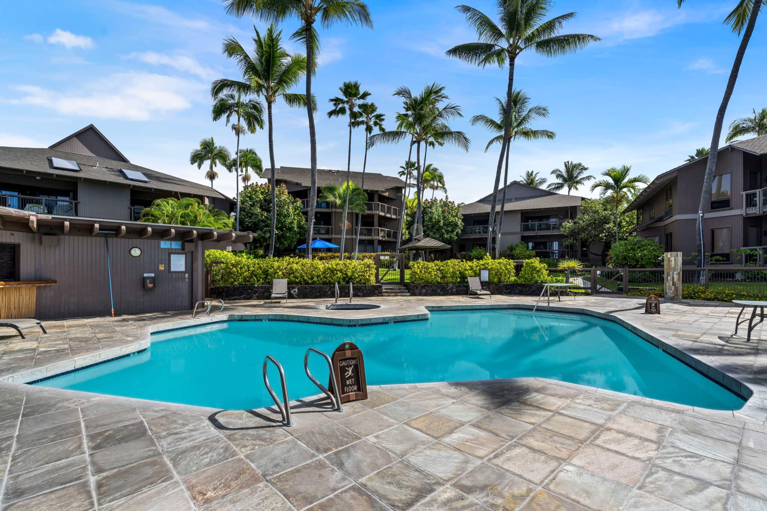 Condo in Kailua-Kona · ★4.82 · 3 bedrooms · 4 beds · 2 baths - Image 57