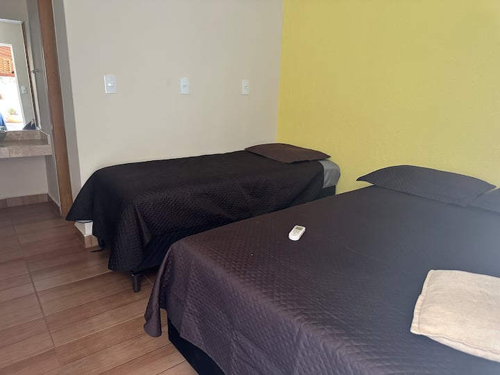 საძინებელი 4