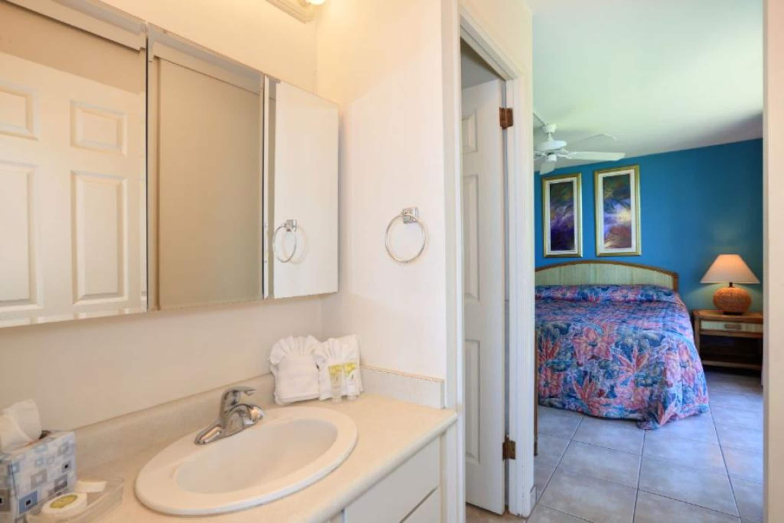 Condo in Kihei · ★4.57 · 2 bedrooms · 3 beds · 2 baths - Image 16
