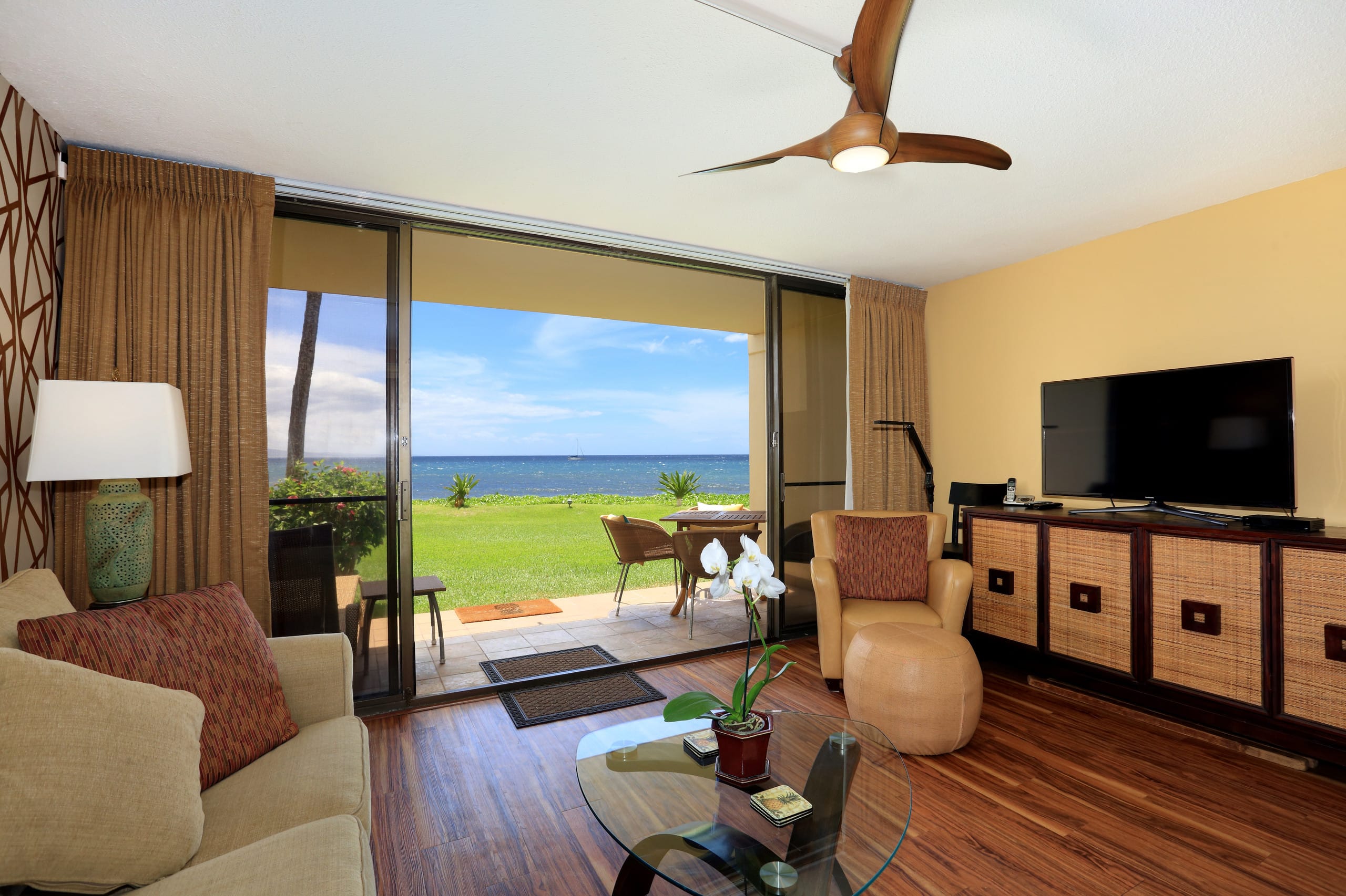 Condo in Kihei · ★4.88 · 1 bedroom · 2 beds · 1 bath - Image 6