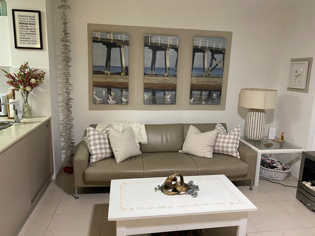 Top Airbnb: TROPICAL OASIS/A HAVEN TO PAMPER YOURSELVES! 💕 à Gold Coast City