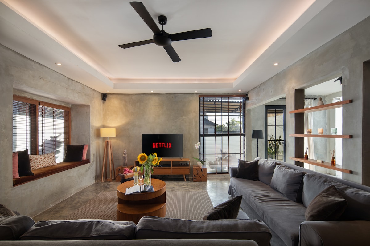 Bali stay, 3
