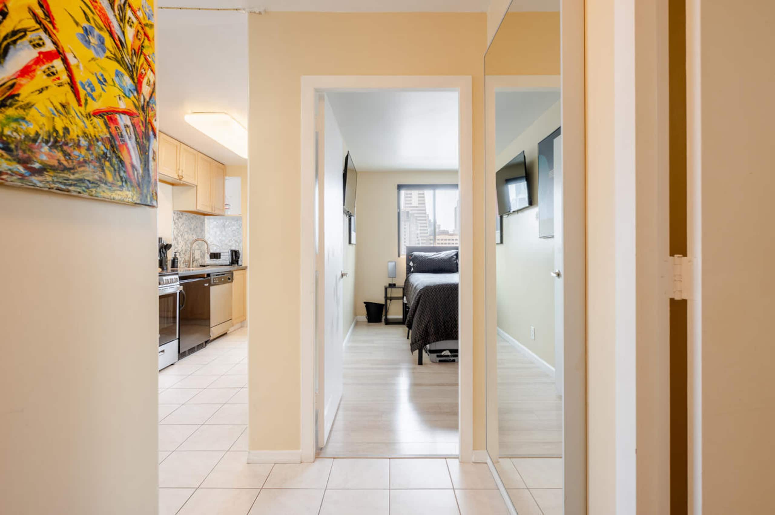 Condo in San Francisco · ★4.93 · 2 bedrooms · 2 beds · 1.5 baths - Image 82