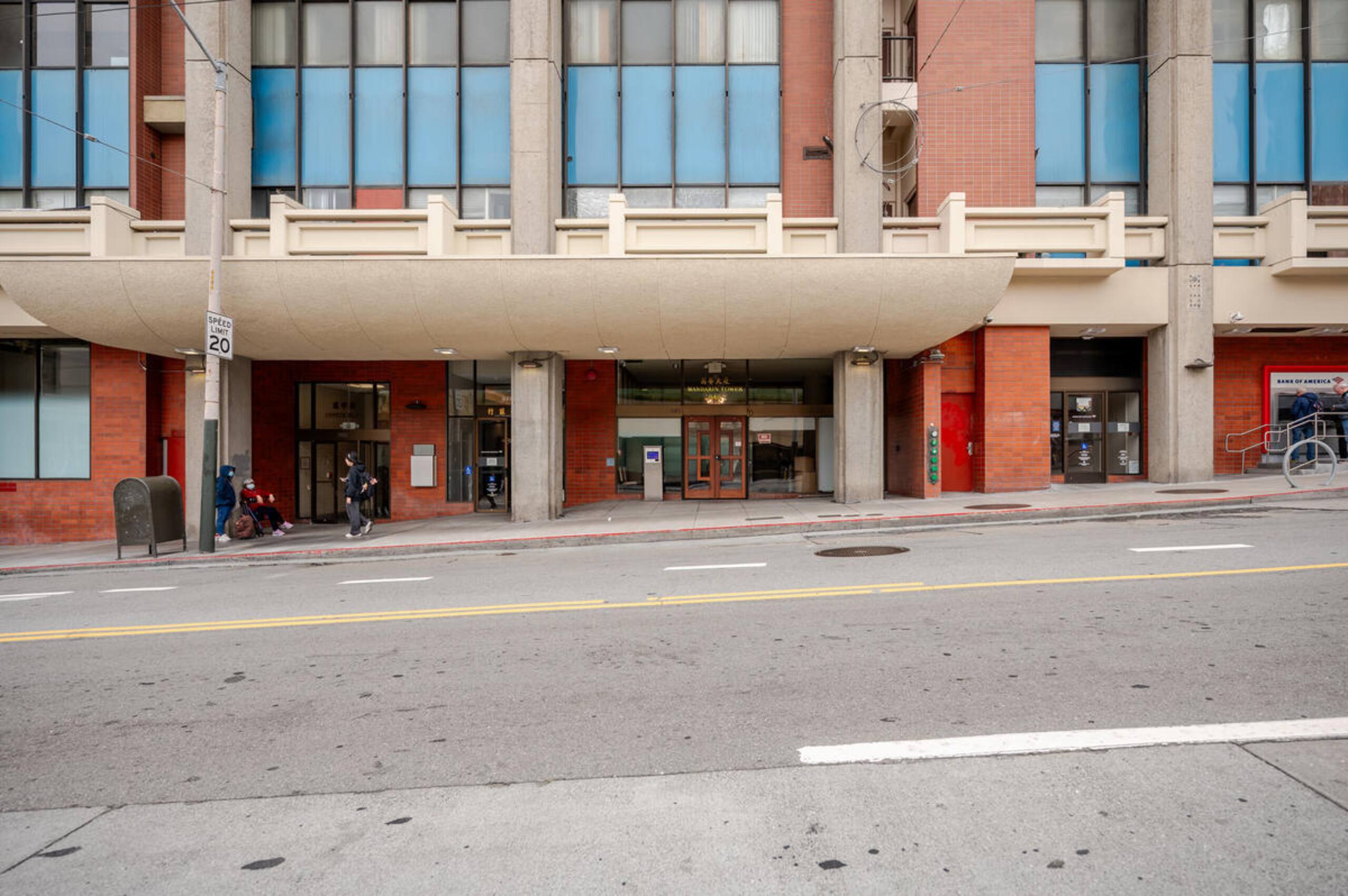 Condo in San Francisco · ★4.93 · 2 bedrooms · 2 beds · 1.5 baths - Image 79