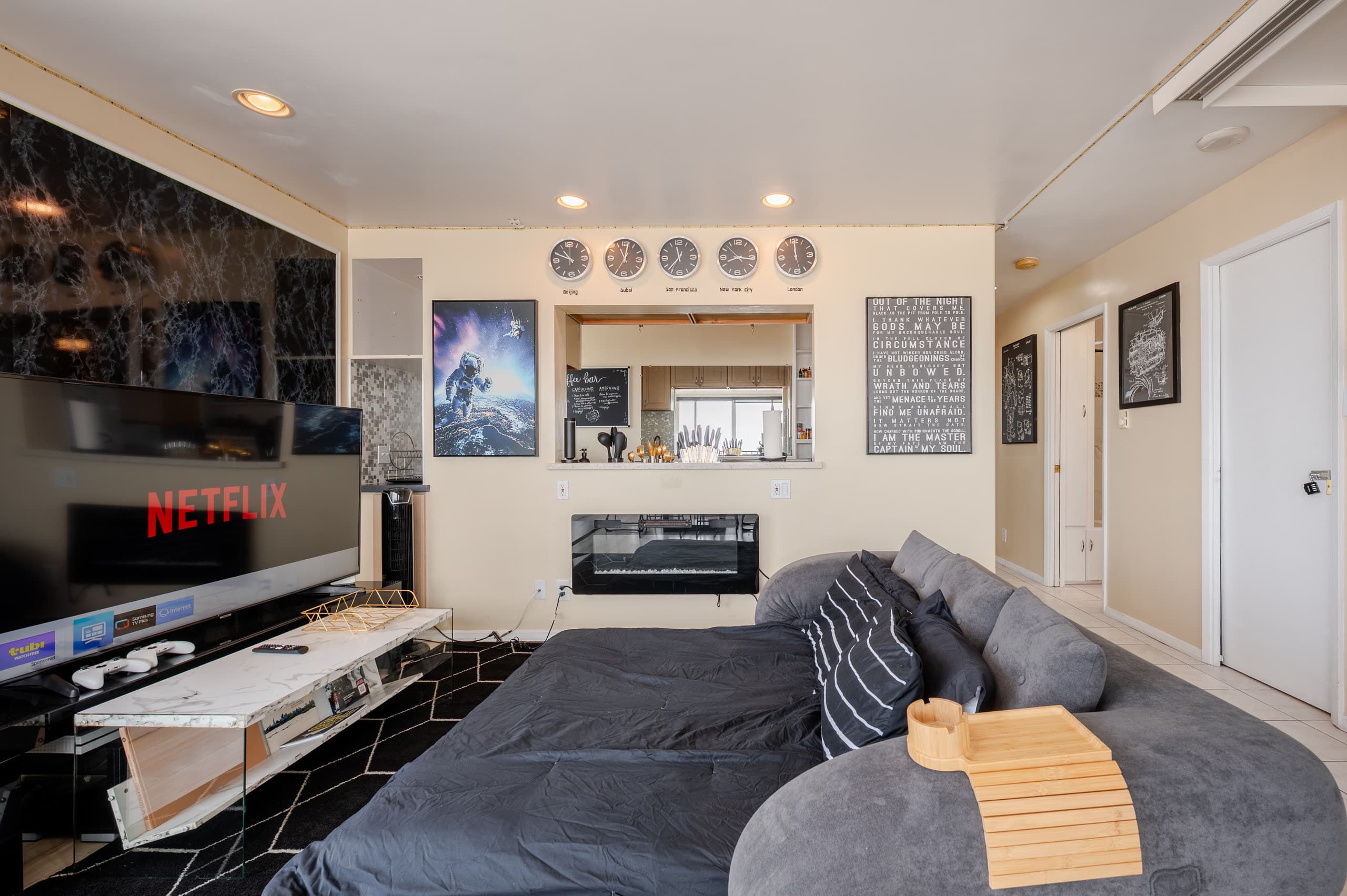 Condo in San Francisco · ★4.93 · 2 bedrooms · 2 beds · 1.5 baths - Image 75