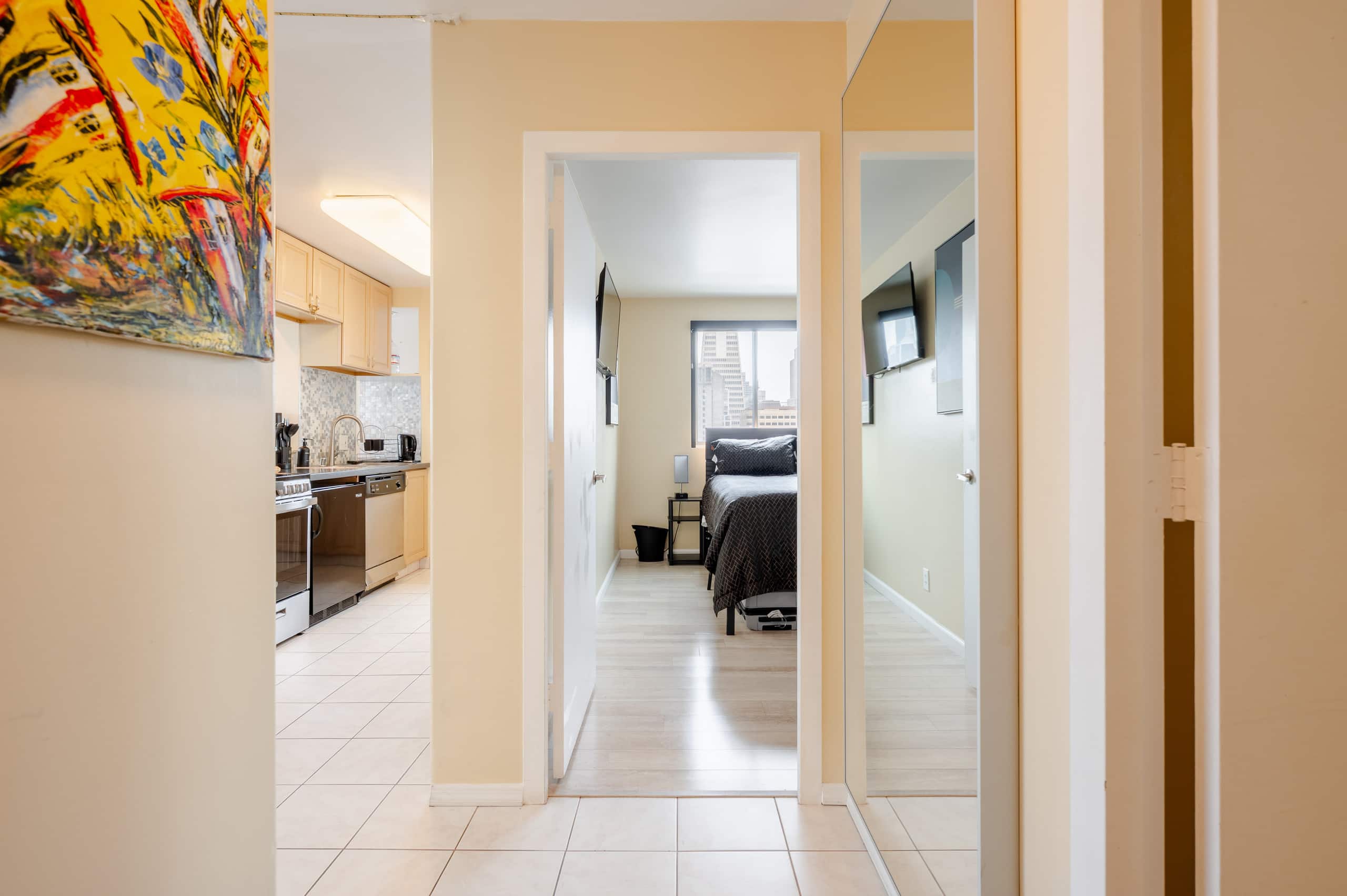 Condo in San Francisco · ★4.93 · 2 bedrooms · 2 beds · 1.5 baths - Image 51