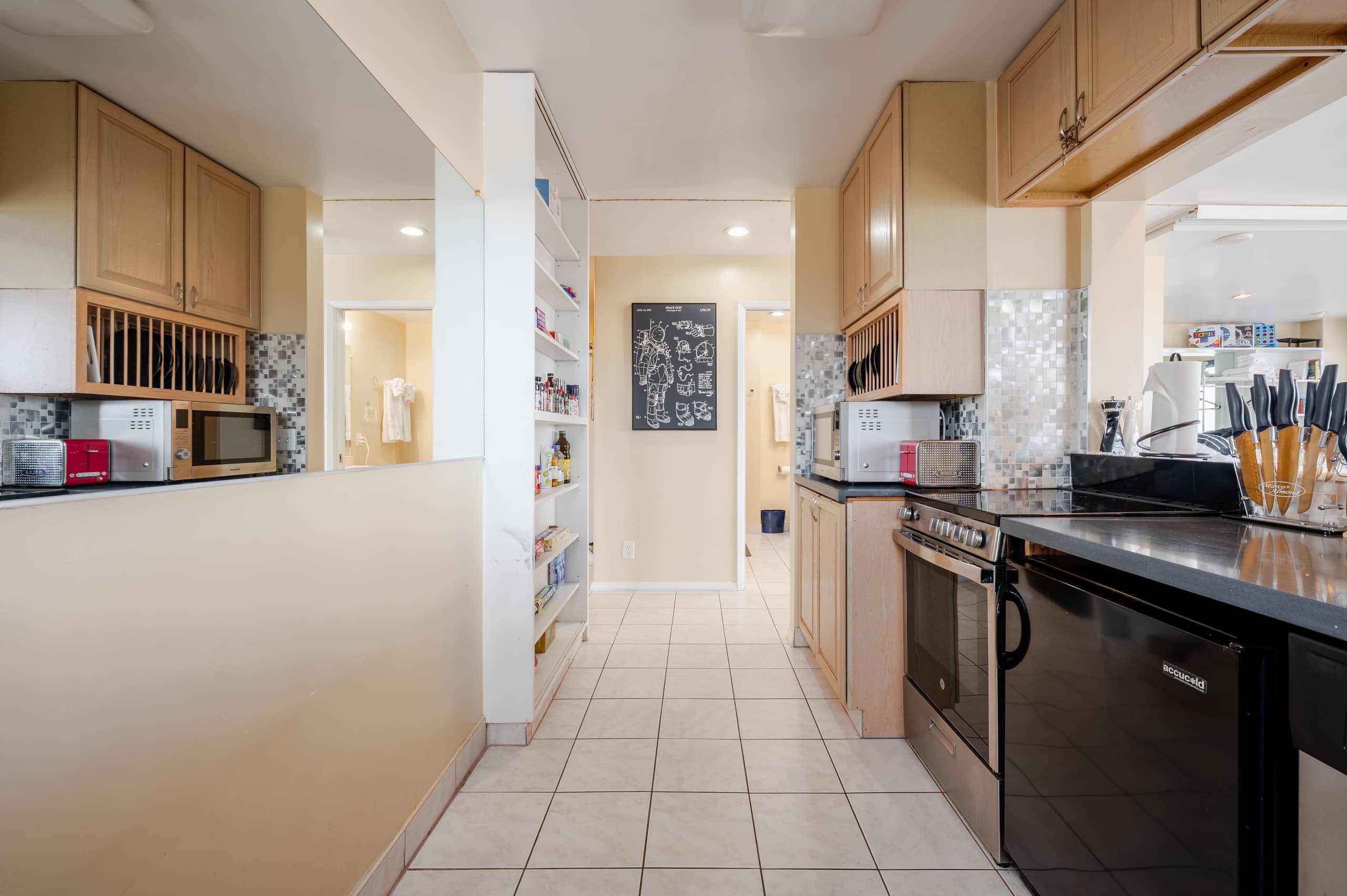 Condo in San Francisco · ★4.93 · 2 bedrooms · 2 beds · 1.5 baths - Image 58