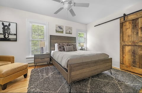 [Hidden Gem] Downtown Bellaire