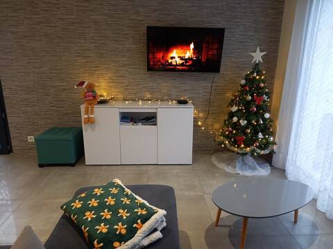 Accommodation 2: Warm for Christmas