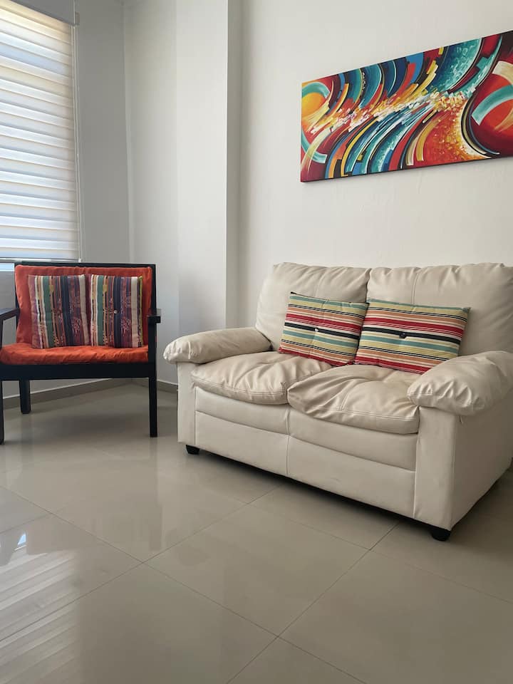 Cozy Apartment 3 Minutes Away From The Waterfront - Galápagos Islands
