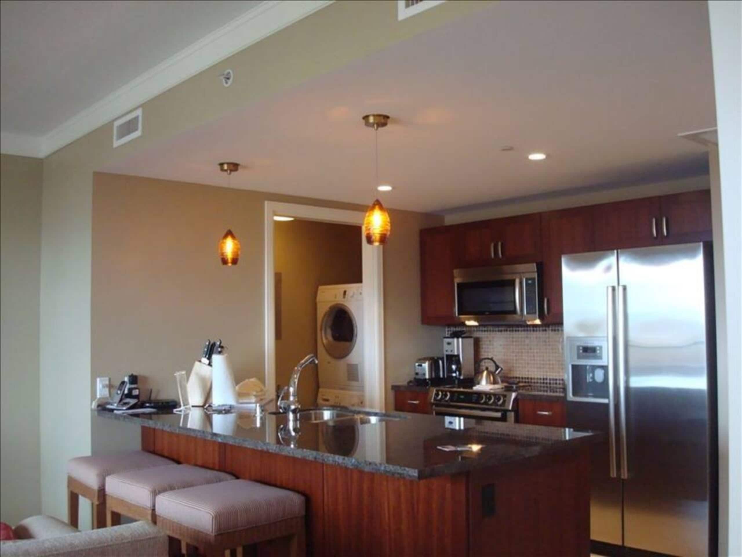 Condo in Lahaina · ★4.6 · 1 bedroom · 2 beds · 1 bath - Image 8