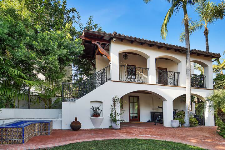 Beverly Hills Private Stay gallery image 5